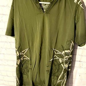 Affliction shirts tee’s ,nice graphic and design